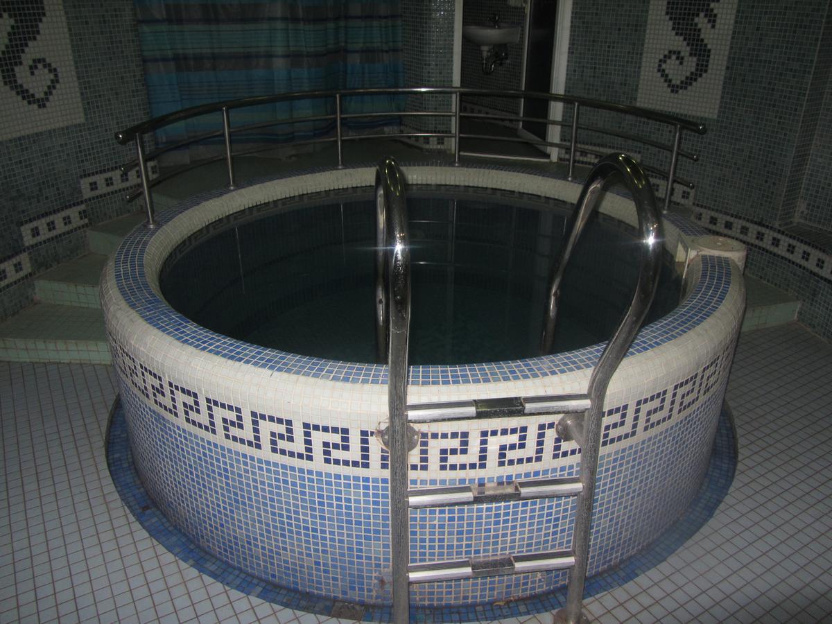 Park Hotel Київ Екстер'єр фото