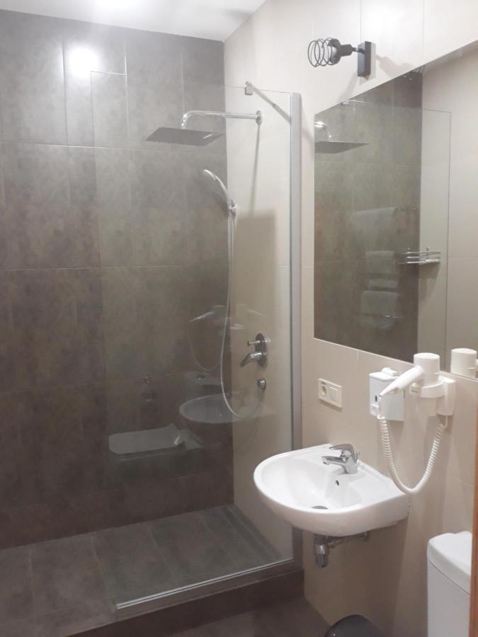 Park Hotel Київ Екстер'єр фото
